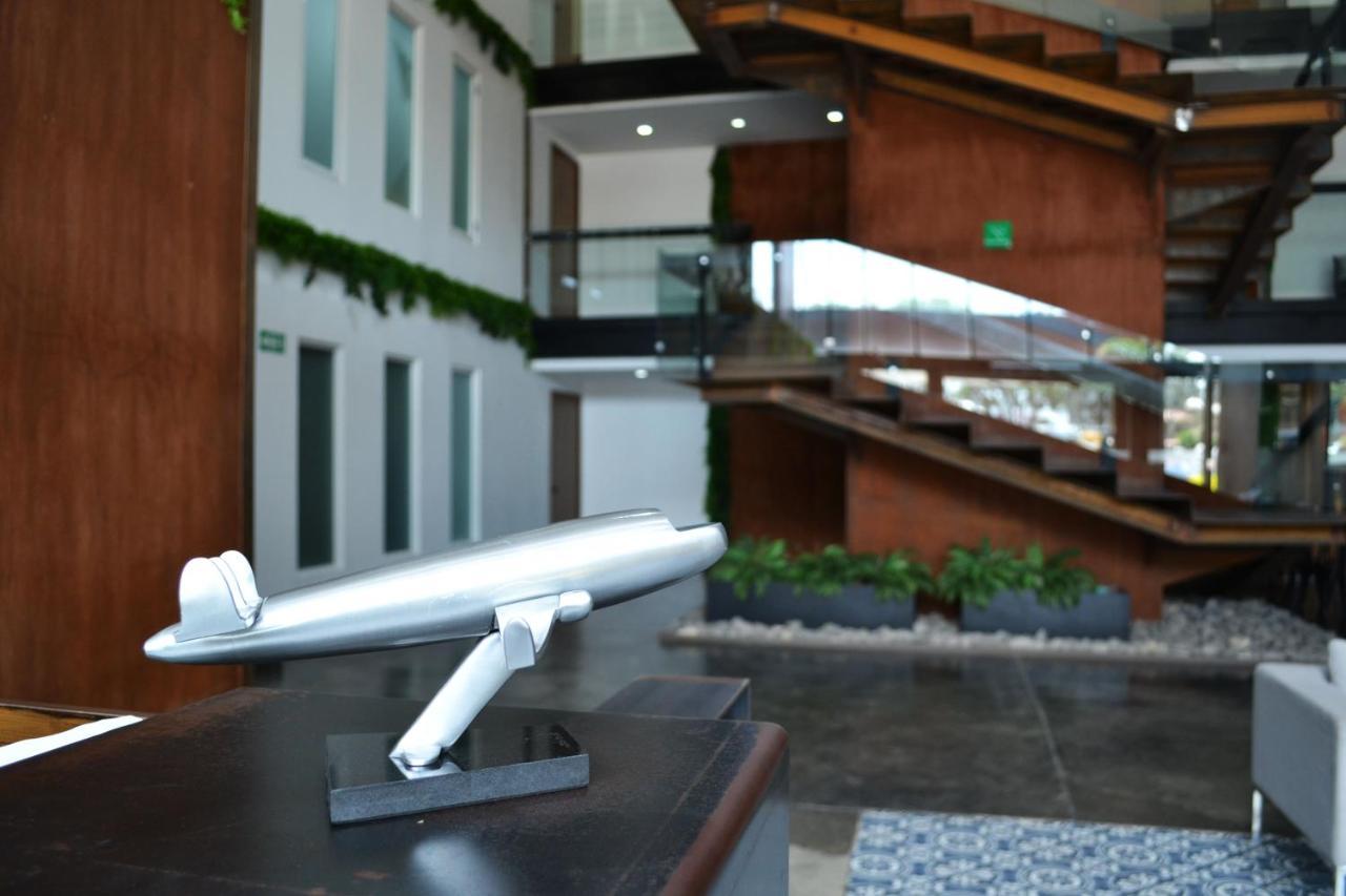 Hangar Select Aeropuerto Guadalajara Las Pintas Dış mekan fotoğraf